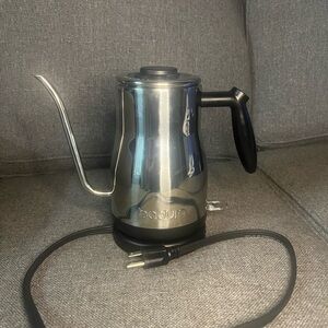 Bodum Bistro Gooseneck Electric Tea Kettle – Stainless Steel